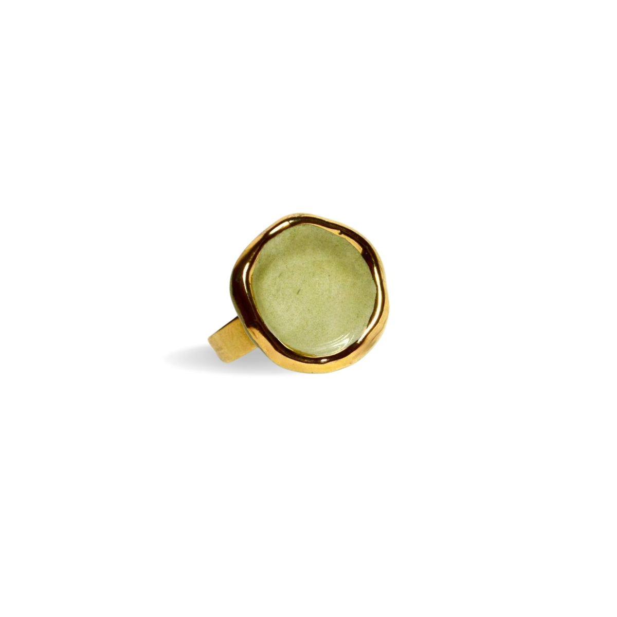Caleda | Handcrafted sage green ceramic ring with gold luster banceramiche